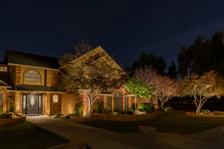 Wall wash outdoor lighting effect